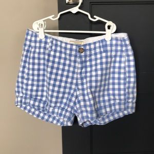 Old navy gingham 3 1/2 in shorts